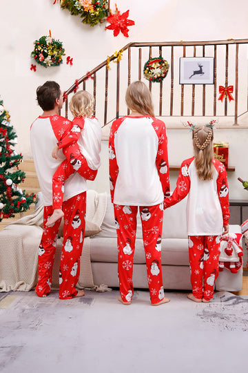Pijama familiar a juego navideño rojo con estampado de muñeco de nieve